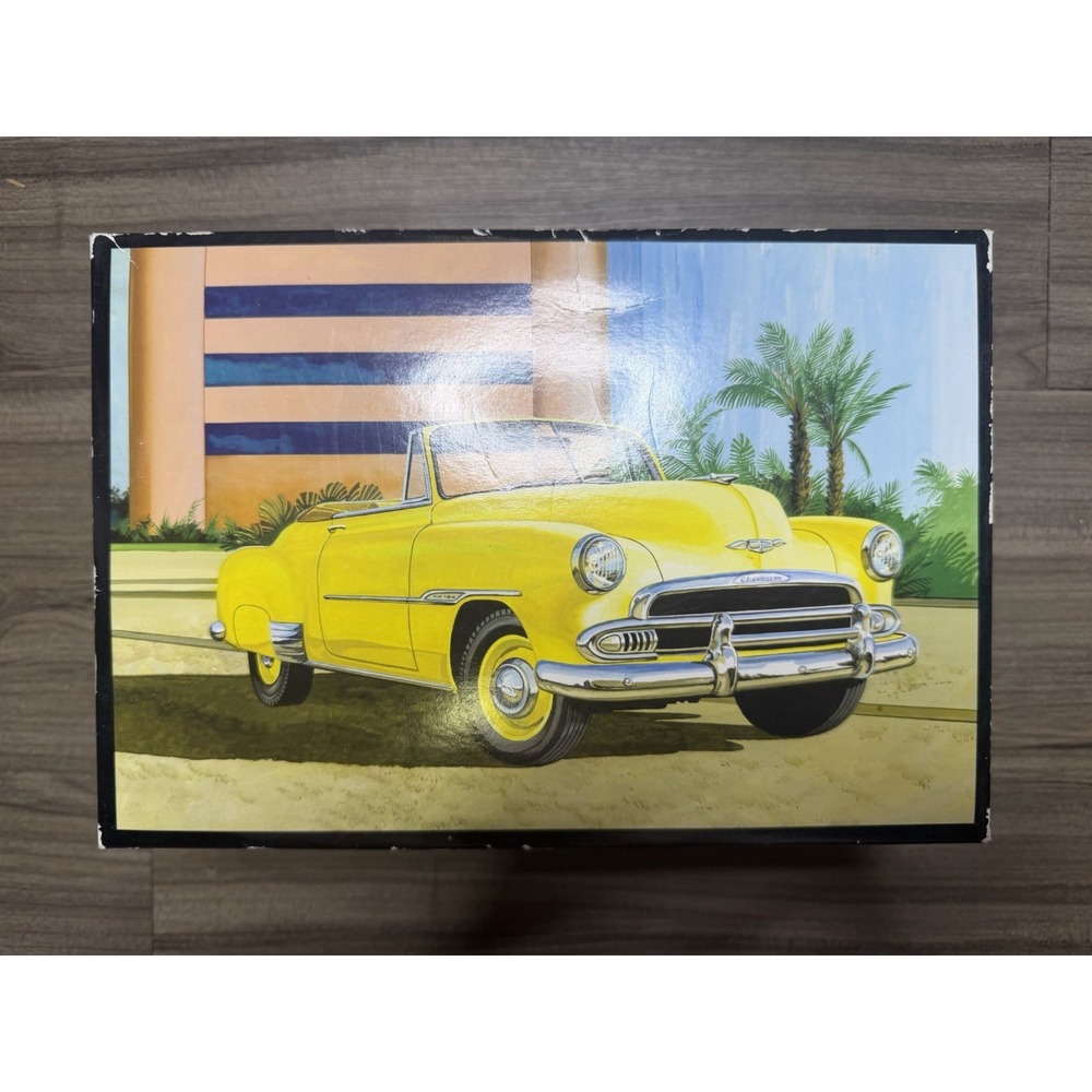 AMT 1951 Chevy Bel Air Convertible Sun Cruiser 1/25 Built Model Kit Assembled